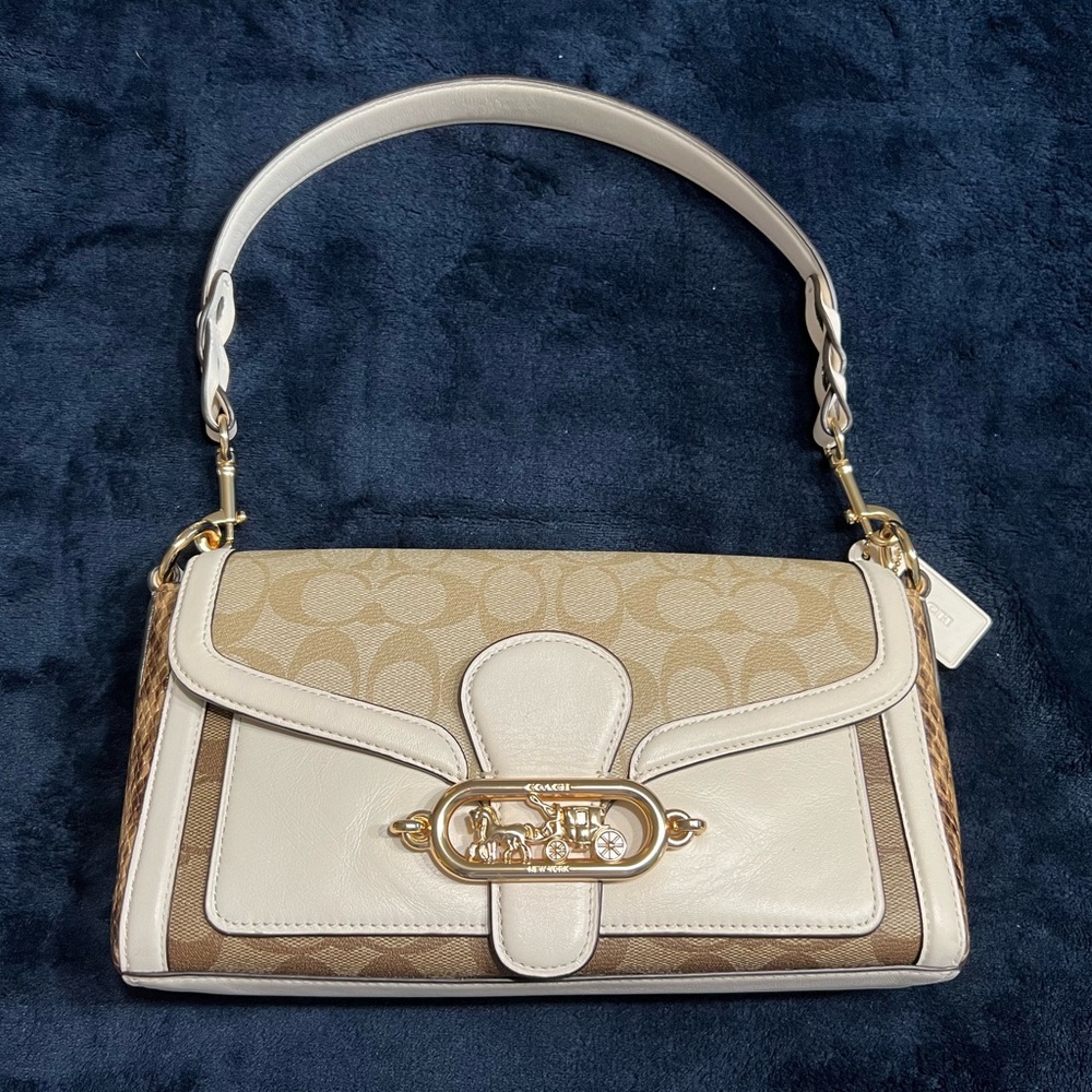 Coach Purse  like New